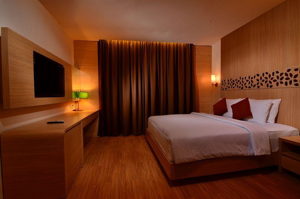 Vihan Suites Bali Kuta Lombok Exterior foto