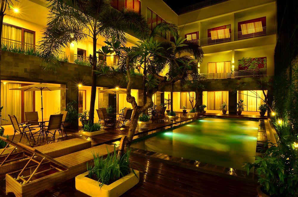 Vihan Suites Bali Kuta Lombok Exterior foto