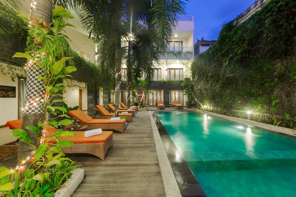 Vihan Suites Bali Kuta Lombok Exterior foto