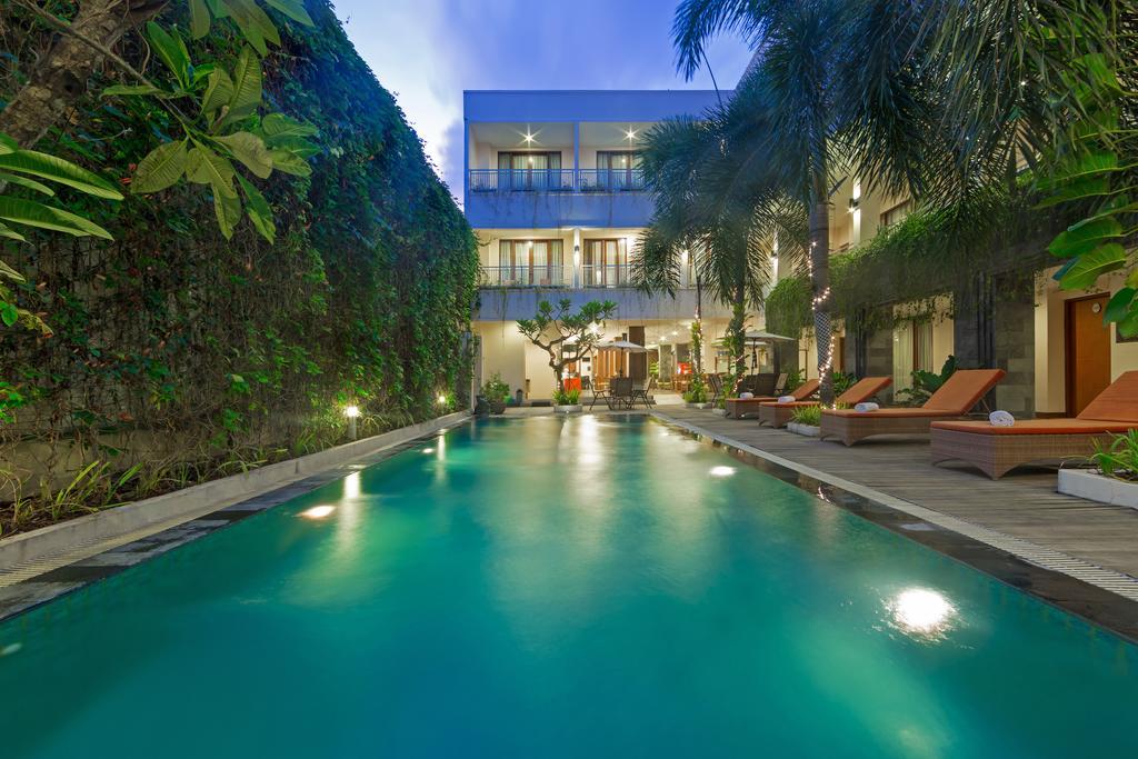 Vihan Suites Bali Kuta Lombok Exterior foto