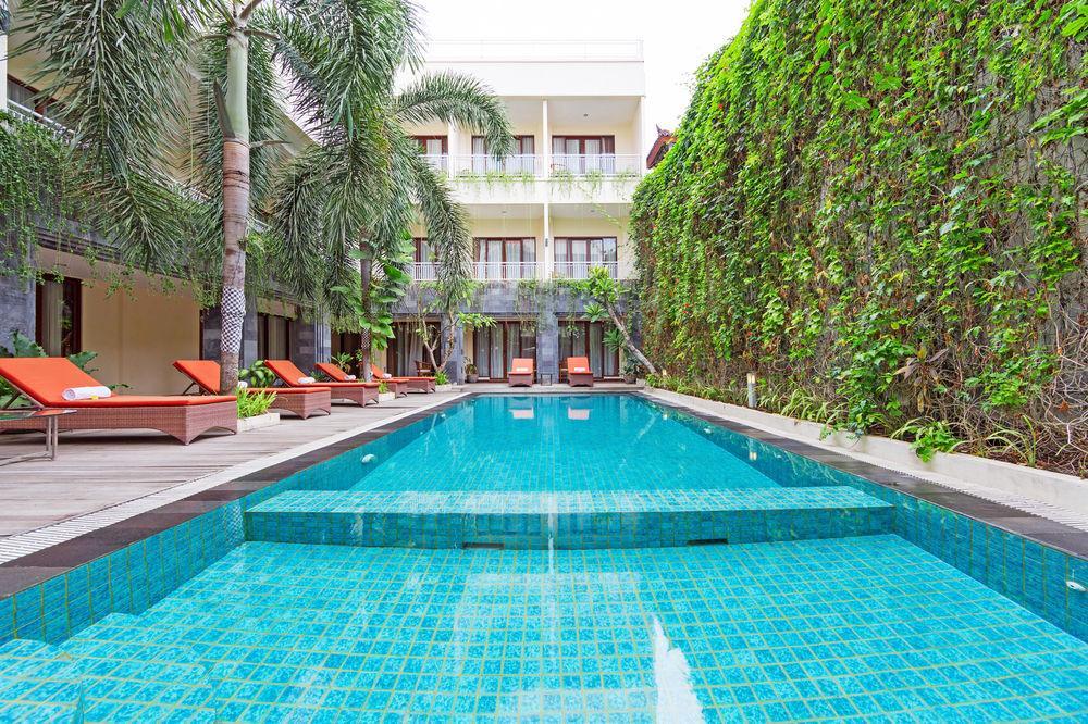 Vihan Suites Bali Kuta Lombok Exterior foto