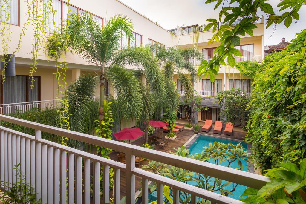 Vihan Suites Bali Kuta Lombok Exterior foto