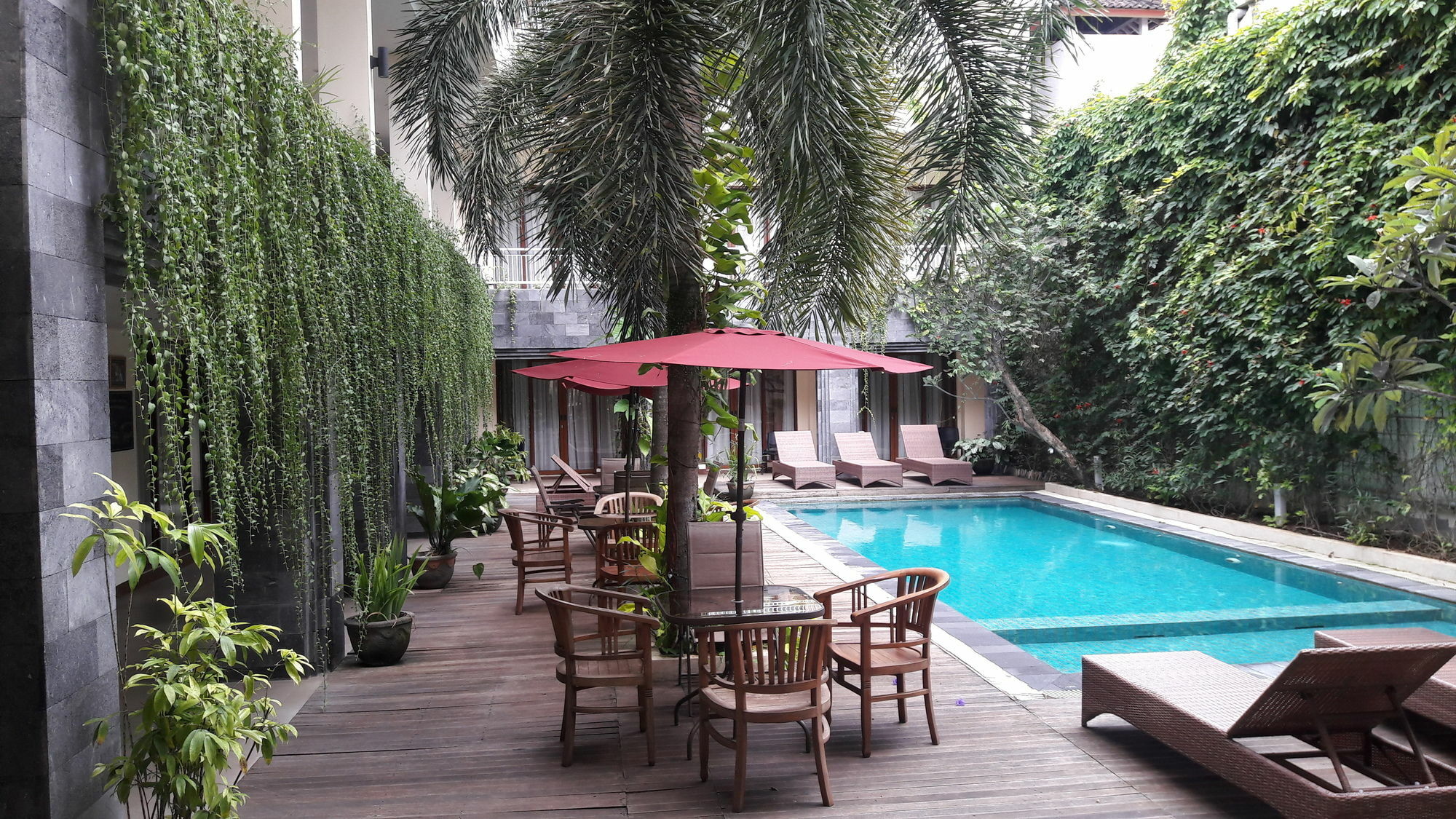 Vihan Suites Bali Kuta Lombok Exterior foto